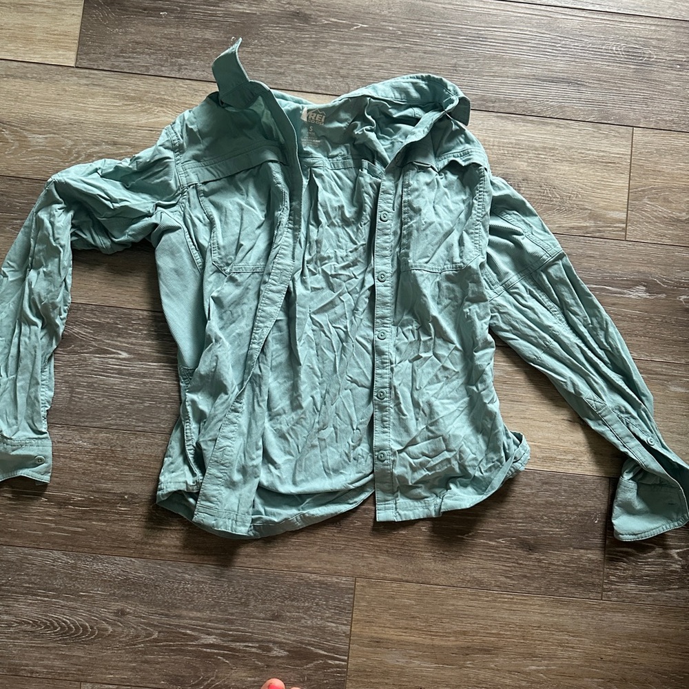 Women's Teal Button-Up Sun shirt